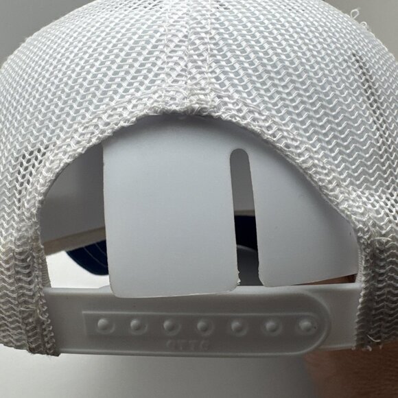 Maverick Gaming Trucker Cap Hat Blue With White Mesh Snapback - Picture 3 of 5